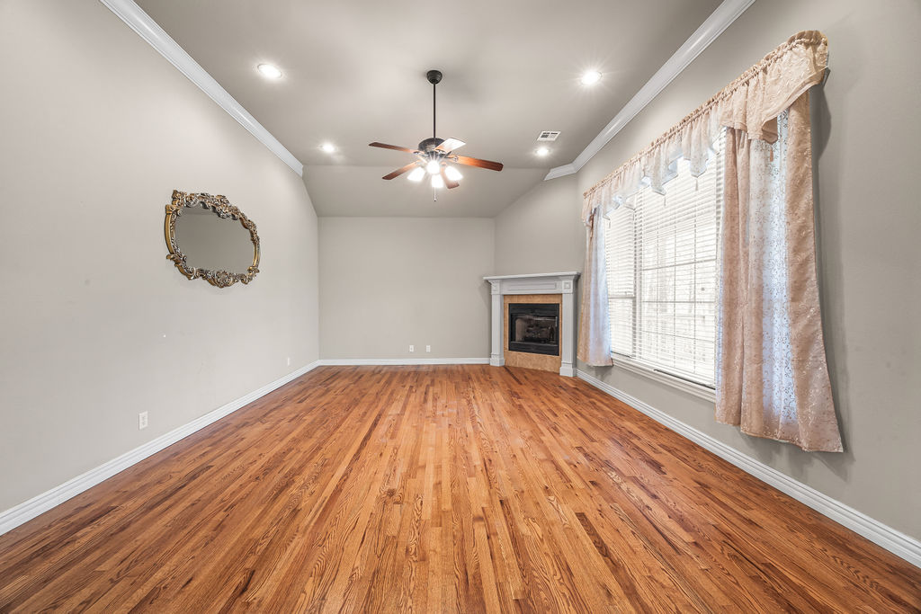 Sherlock Sub Bvv - Residential