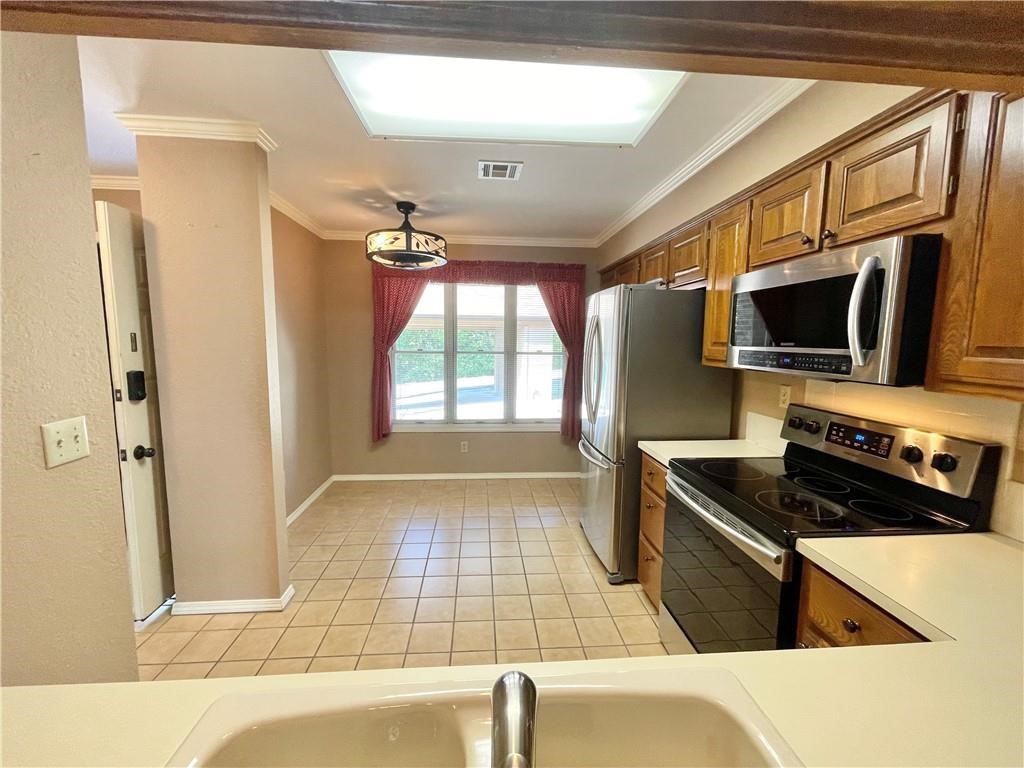 Metfield Courts - Residential Lease