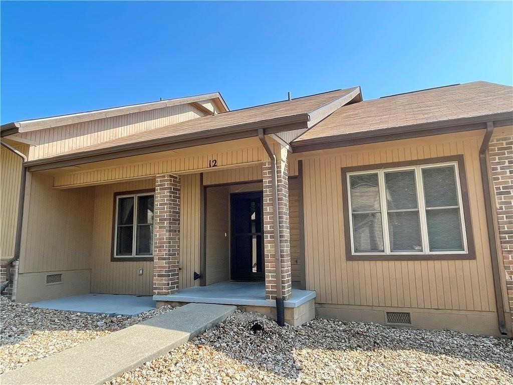 Metfield Courts - Residential Lease