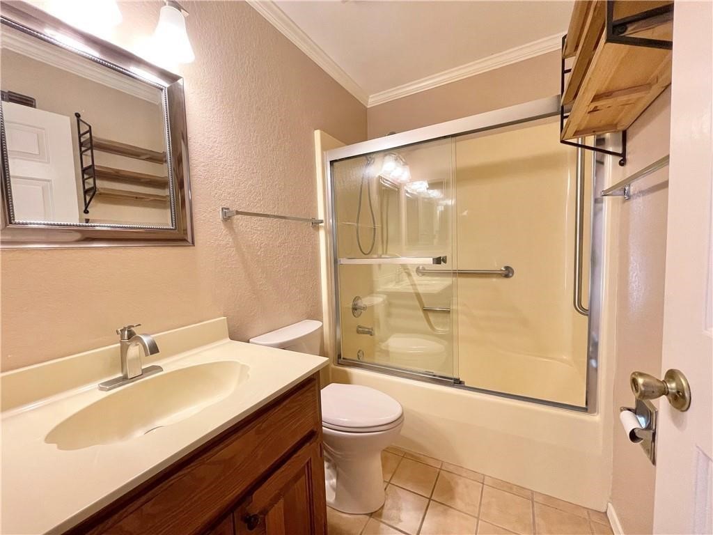 Metfield Courts - Residential Lease