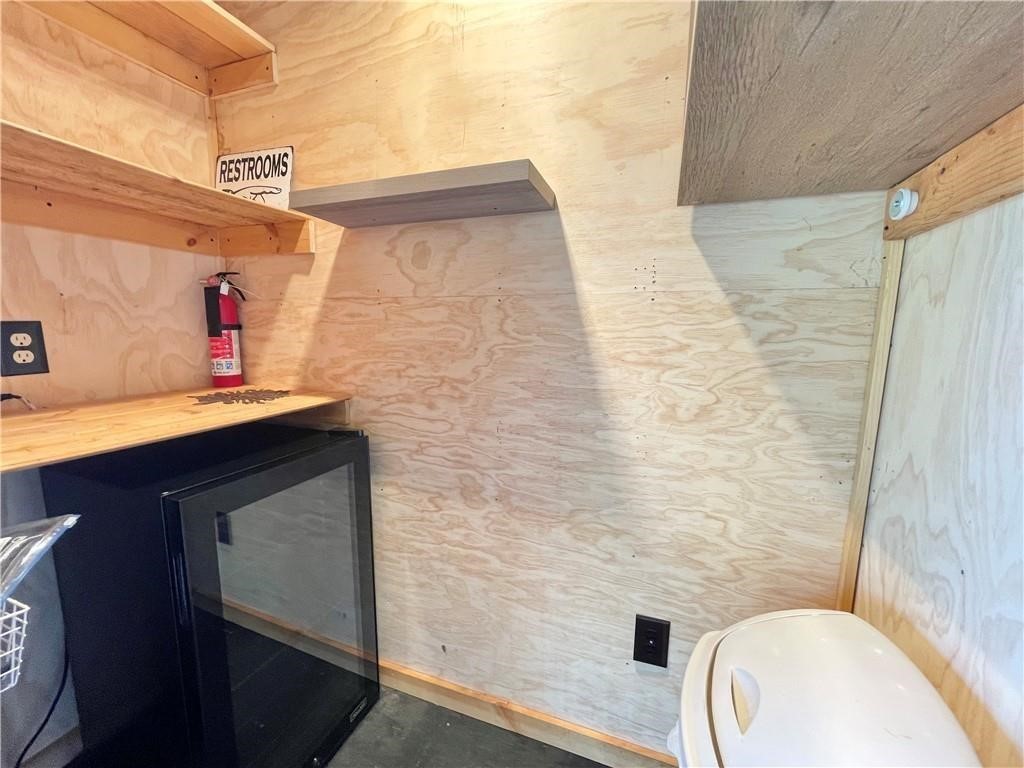 Metfield Courts - Residential Lease