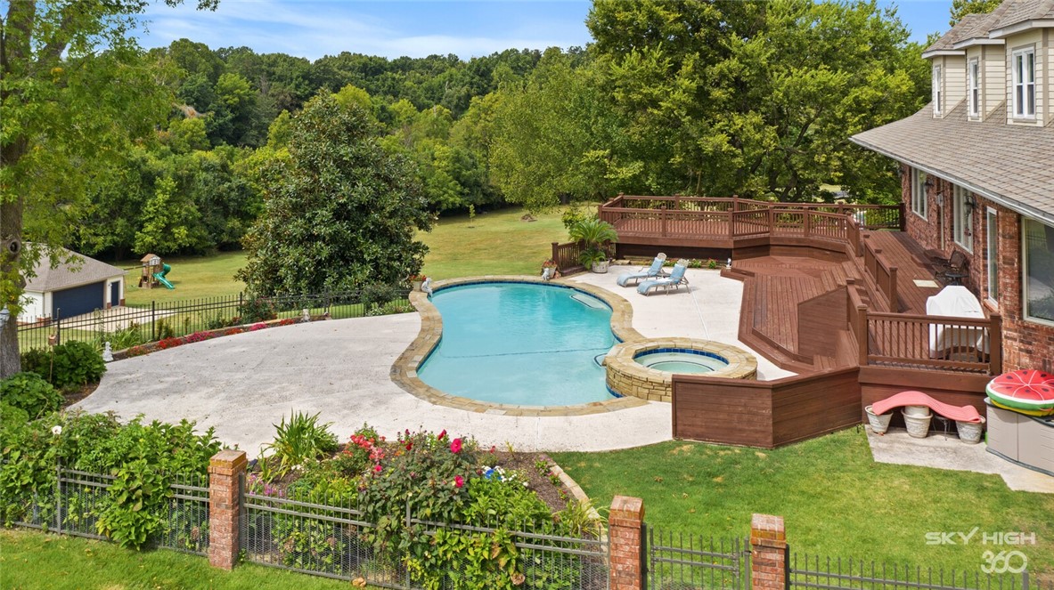 Sycamore Hill - Residential