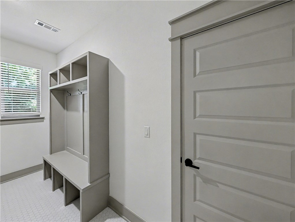 CHARING SUB-BVV - Residential