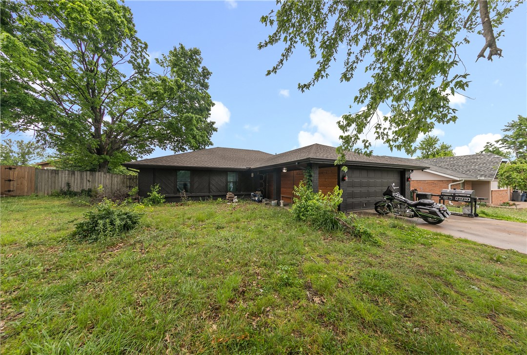 Heritage West Unit 2 Rogers - Residential