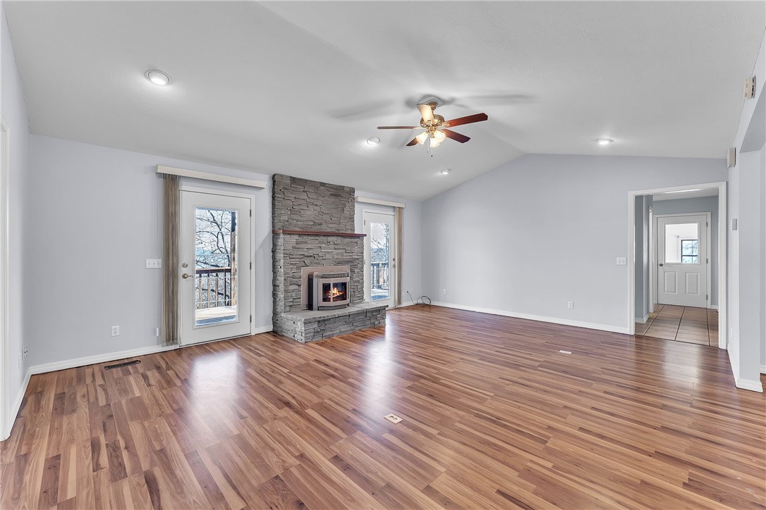 Unit 8 Holiday Island - Residential