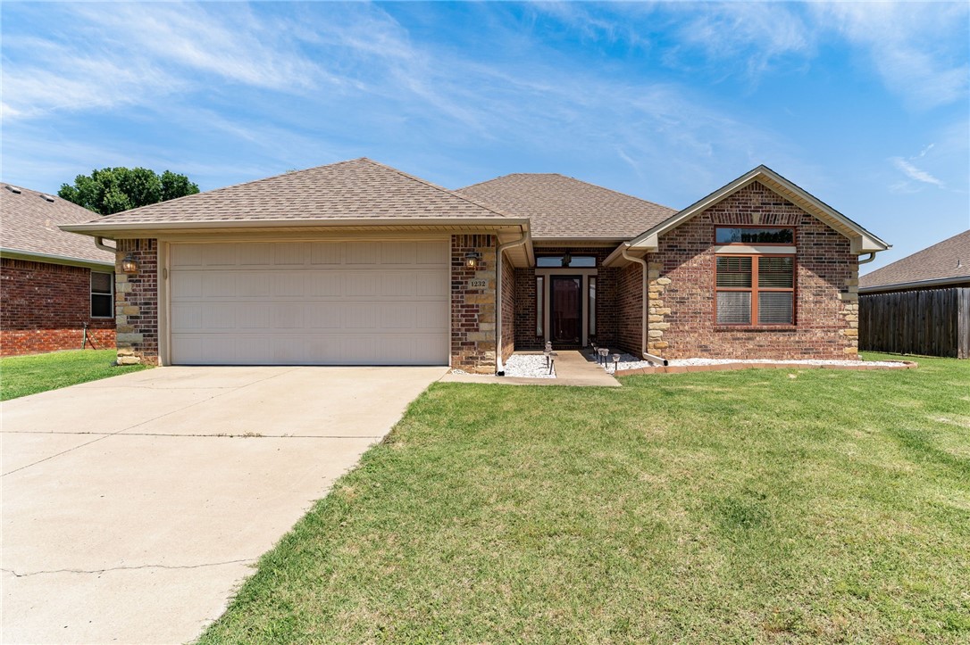 Pin Oak Estates II - Residential