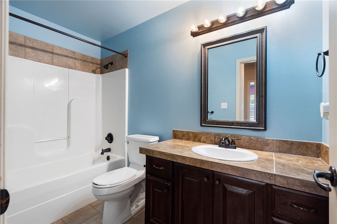 Pin Oak Estates II - Residential
