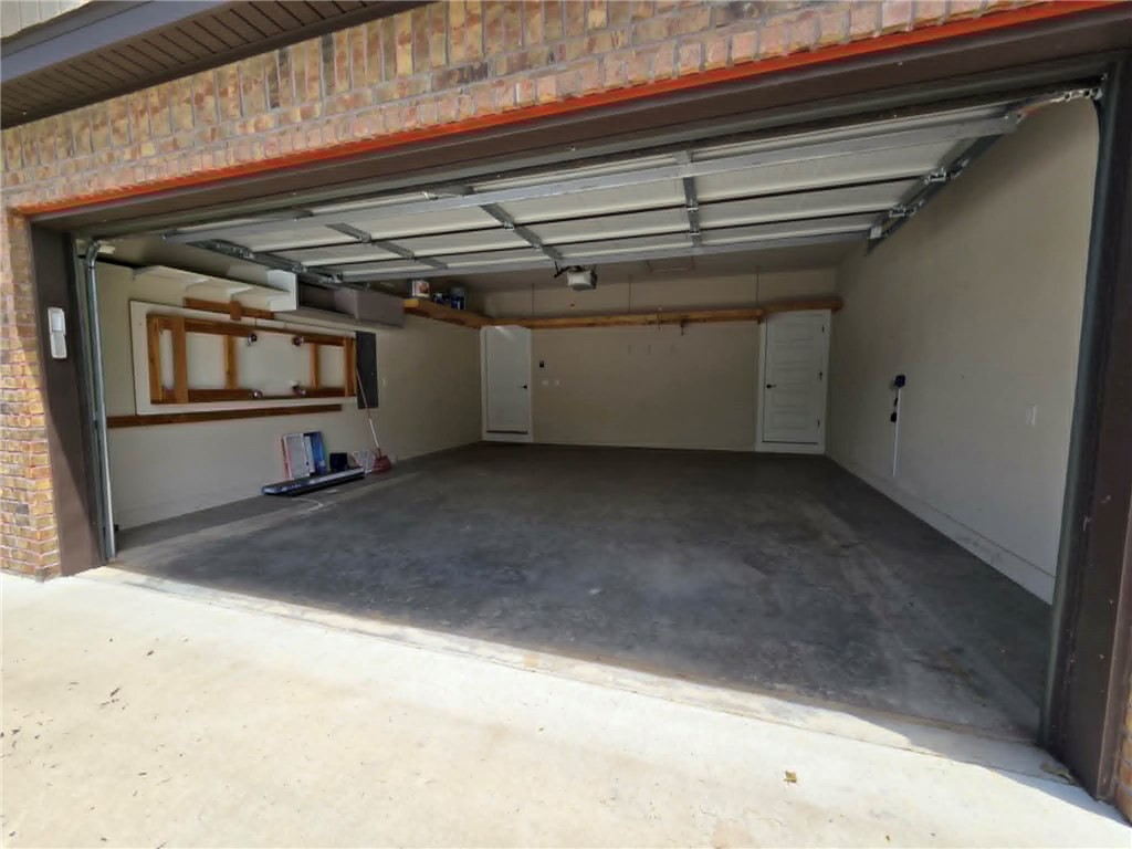 Cambridge Sub Bvv - Residential