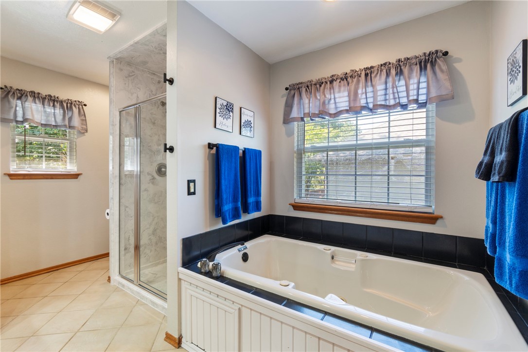 Unit 9 Holiday Island - Residential