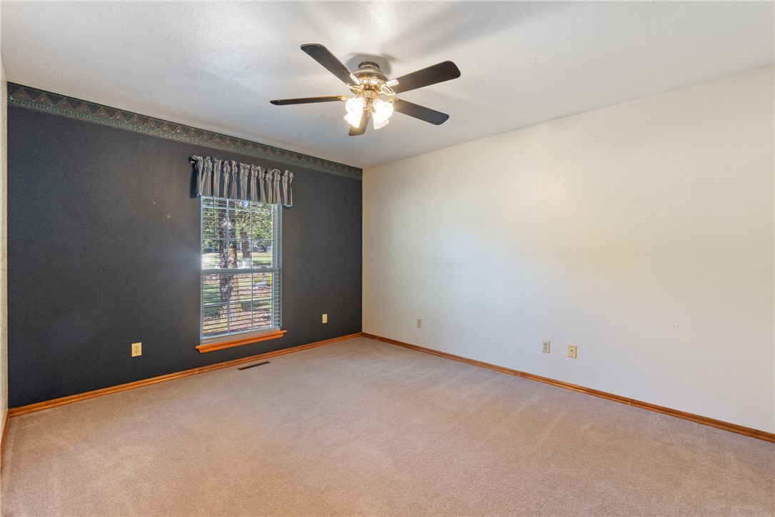 Unit 9 Holiday Island - Residential