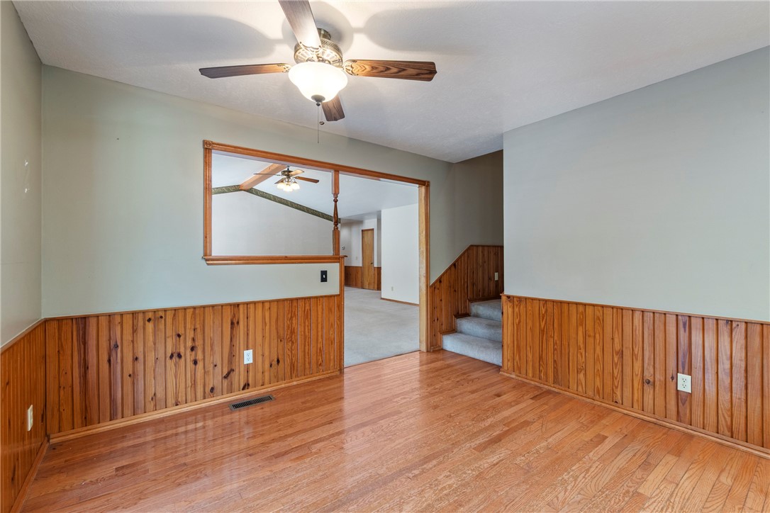 Unit 9 Holiday Island - Residential