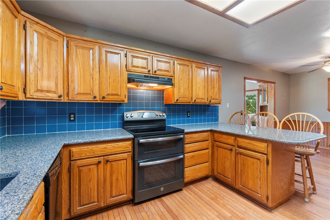 Unit 9 Holiday Island - Residential