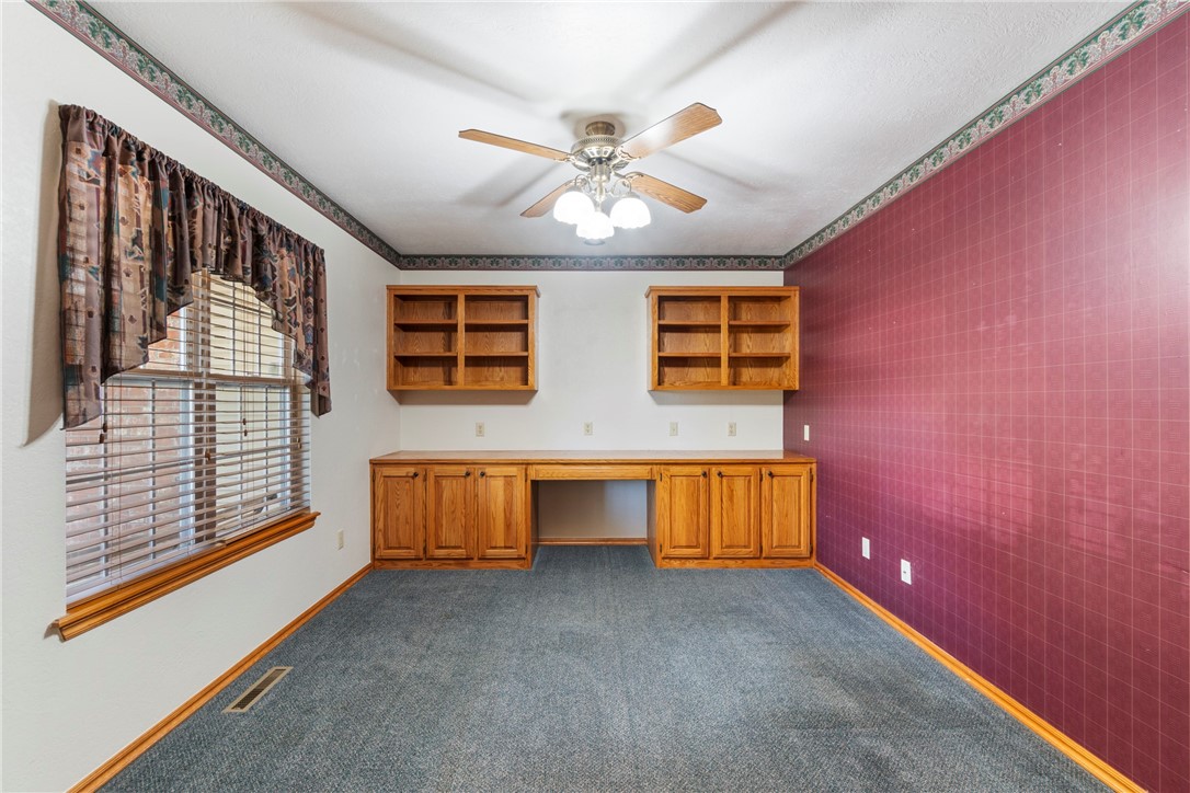 Unit 9 Holiday Island - Residential