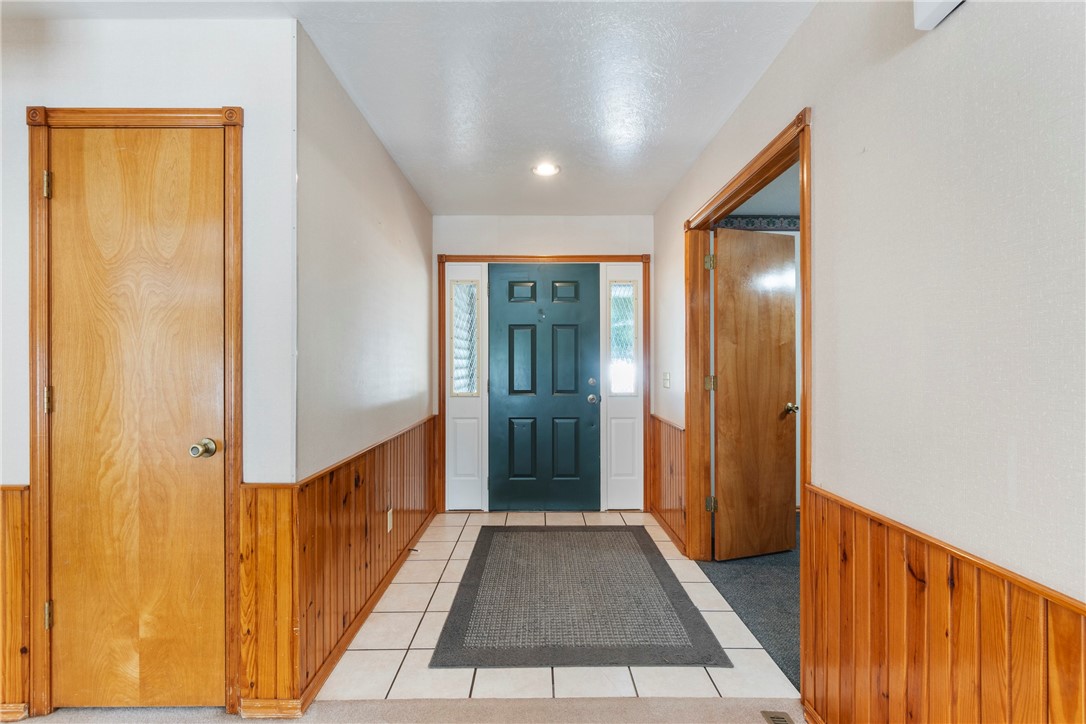 Unit 9 Holiday Island - Residential