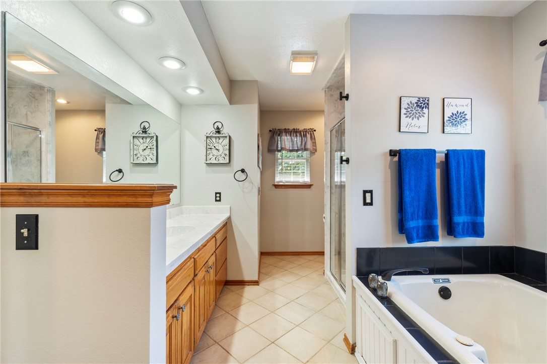Unit 9 Holiday Island - Residential