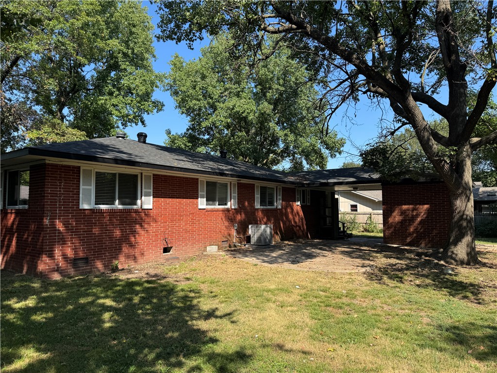 Maple Drive Ii - Residential Lease