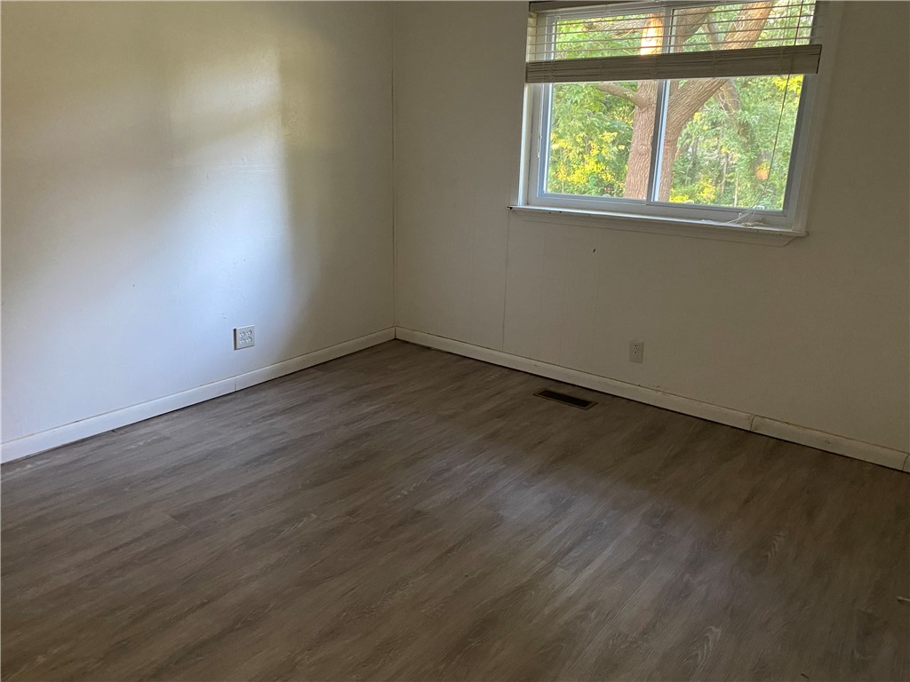 Maple Drive Ii - Residential Lease