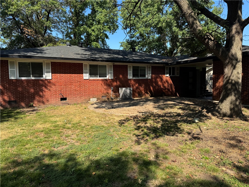 Maple Drive Ii - Residential Lease