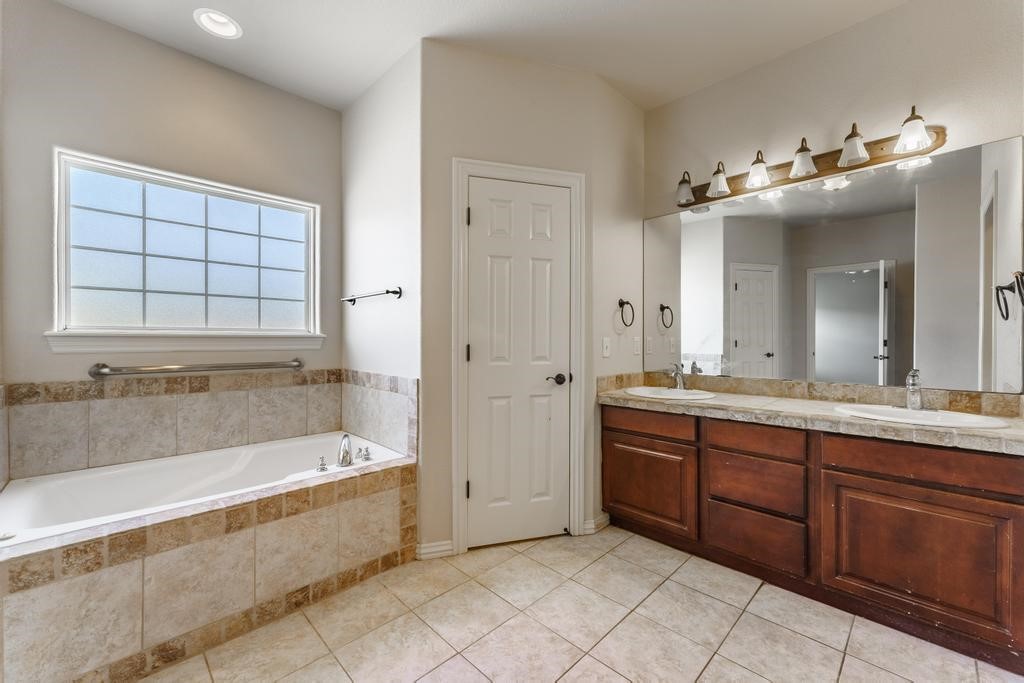 Windwood Sub Ph 4 Bentonville - Residential