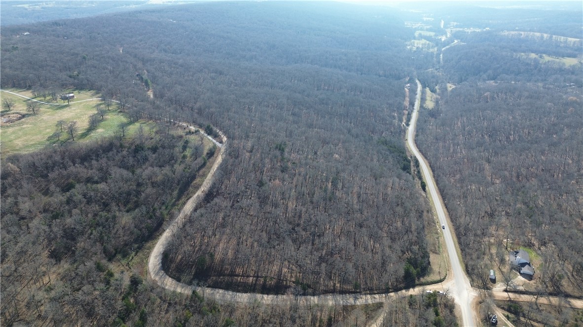 STR 13-14-32, 24-14-32 - Land