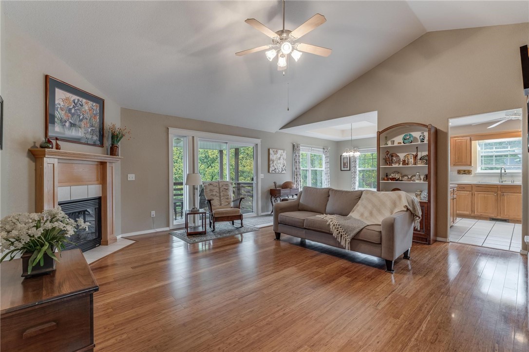 Dillow Sub Bvv - Residential