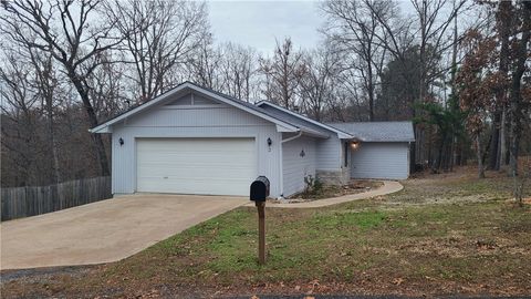 Photo of 2 Stuart Circle, Bella Vista, AR 72714 (MLS # 1329817)
