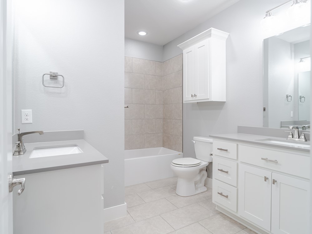 Aurora Sub Ph I Bentonville - Residential Lease