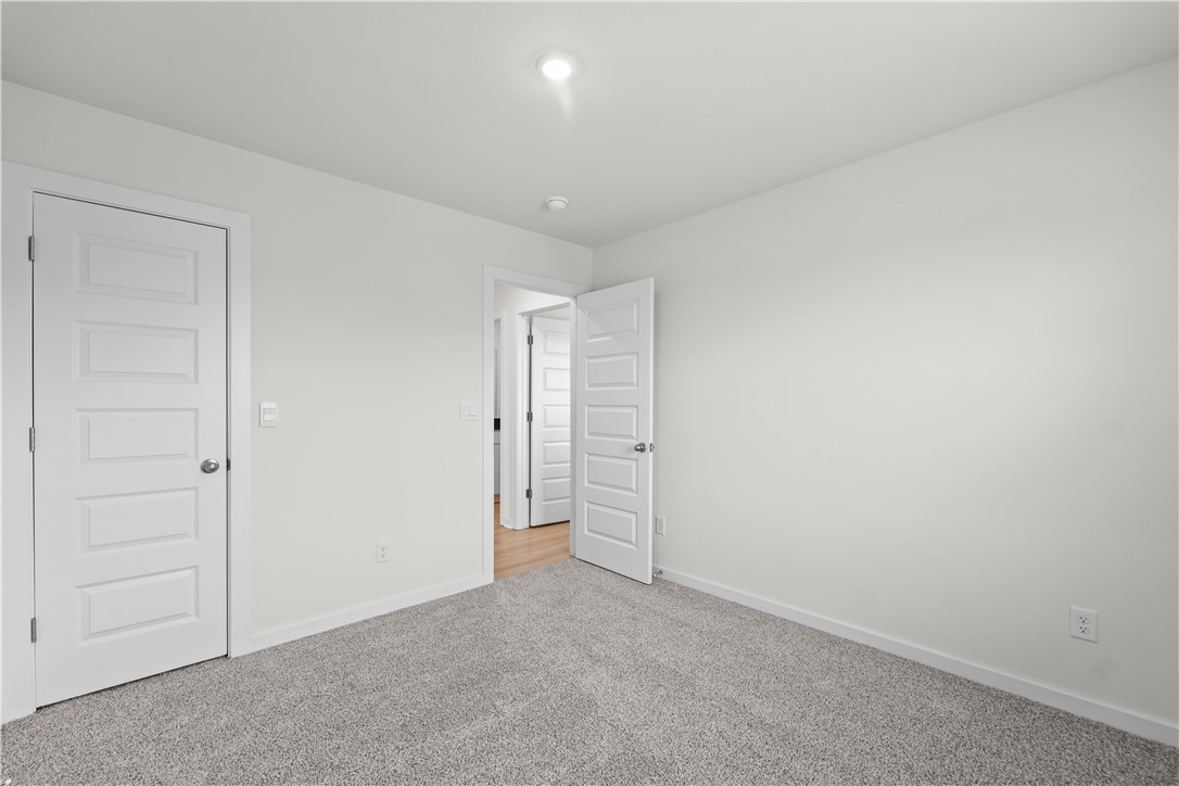 Habberton Ridge Ph 2 & 3 - Residential