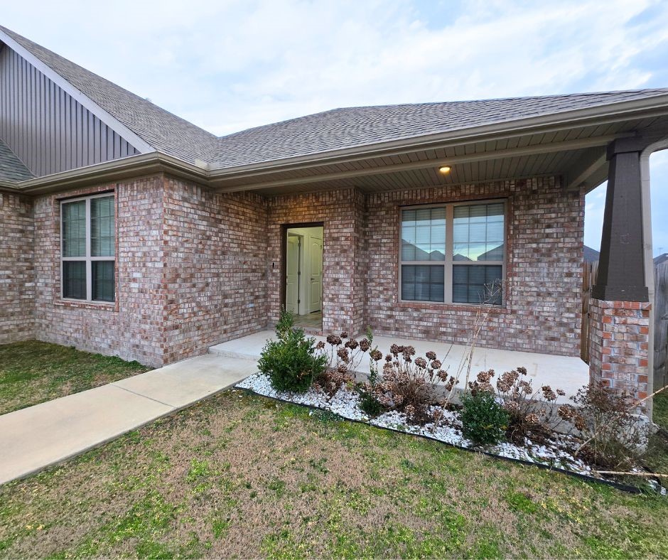 Ashmore Landing Sub Centerton - Residential Lease