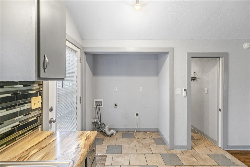 W A Burks Add Bentonville - Residential