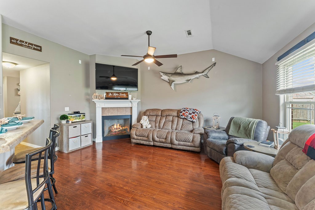 Oaks, The Ph 2 Gentry - Residential