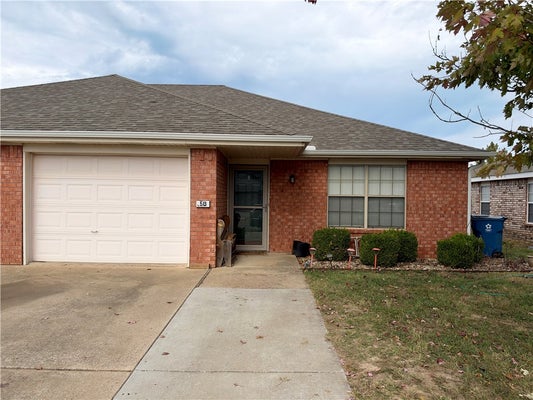 5 HOLLY DR # B, BENTONVILLE, AR 72712 - Image 04b8d4568cabd4e9f6d5d1bbb7ab9f5e/111179561
