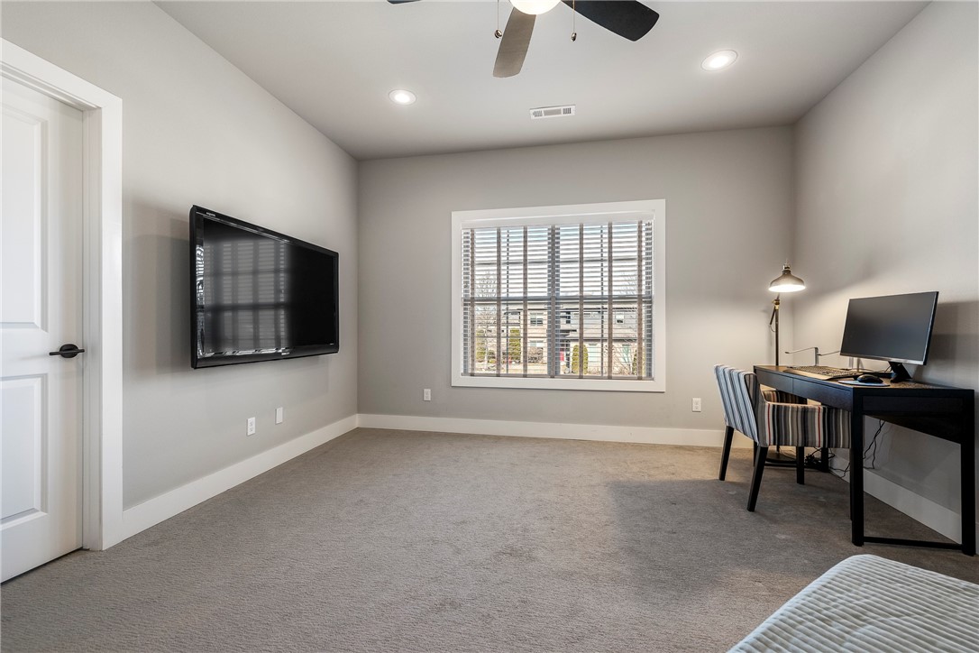 Oak Tree Centerton - Residential