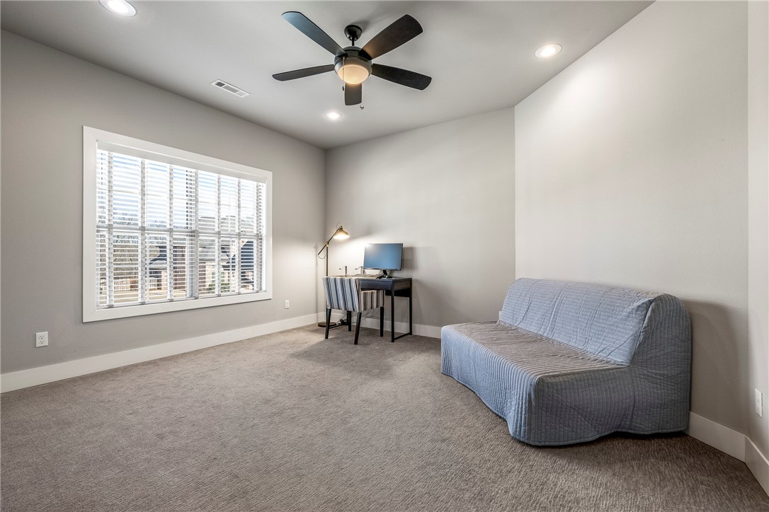 Oak Tree Centerton - Residential