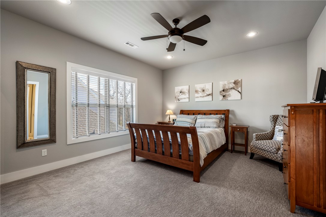 Oak Tree Centerton - Residential