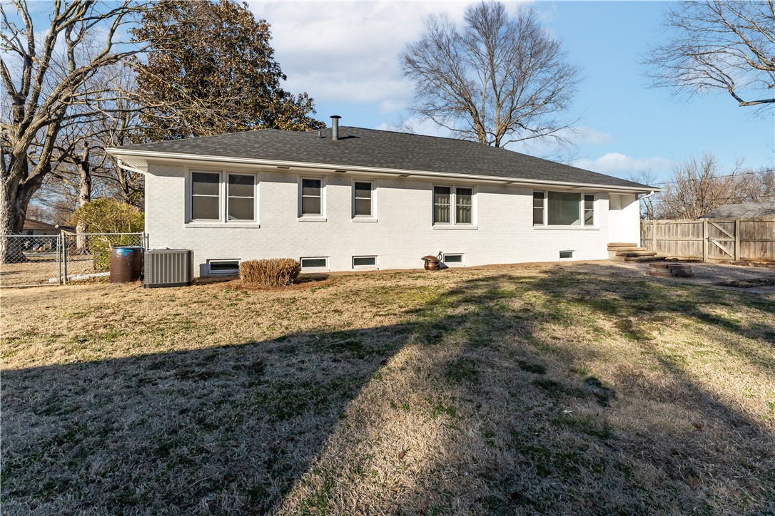 Westwood Hills-Rogers - Residential Lease