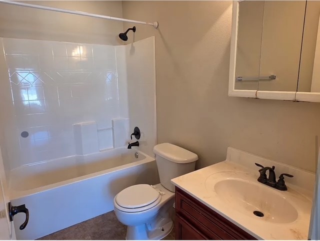 Sundowner - Residential Lease