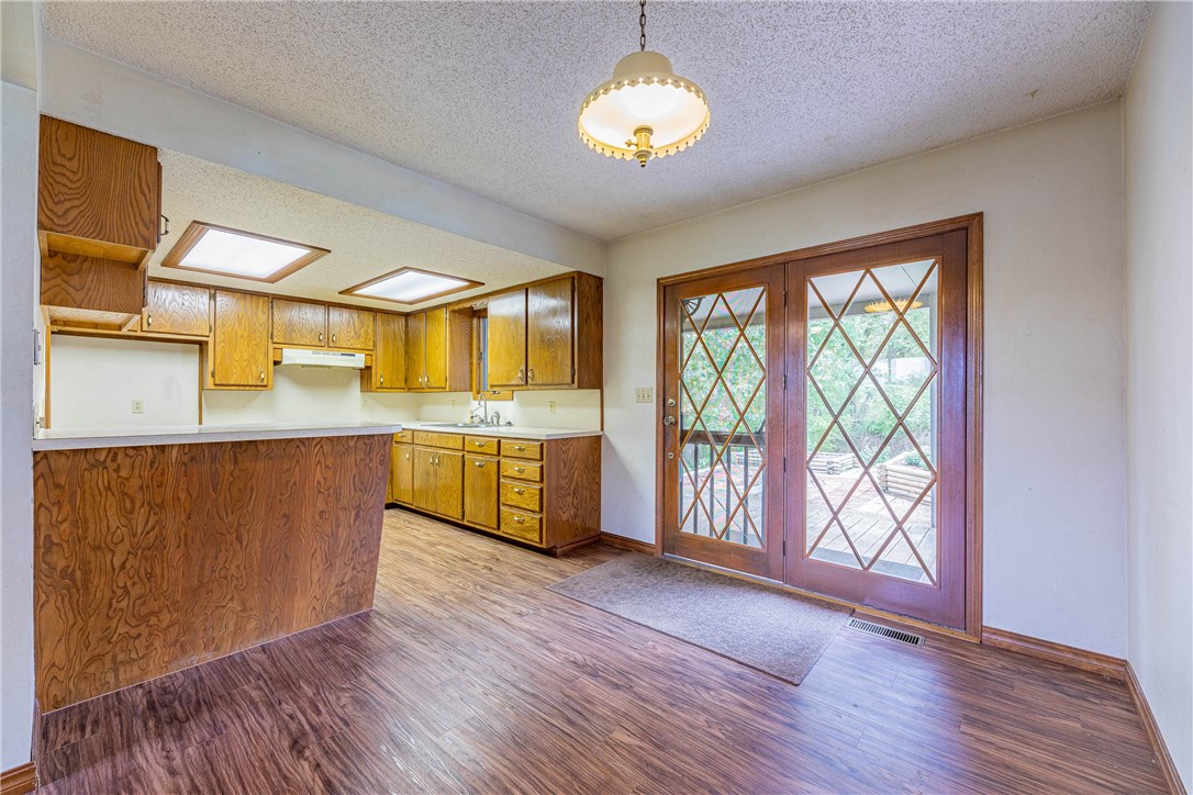 Pea Ridge - Residential