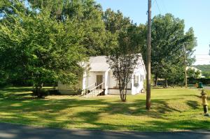 INVESTORS: TWO (2) LOTS in R-2 ZONEGreat place to build multi-family dwellings.Current Improvements being made, will update pictures when finished.