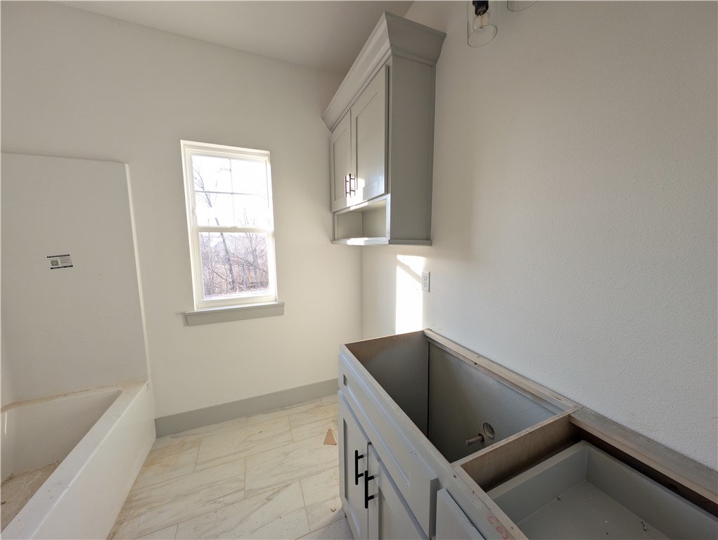 WHITHORN SUB BVV - Residential