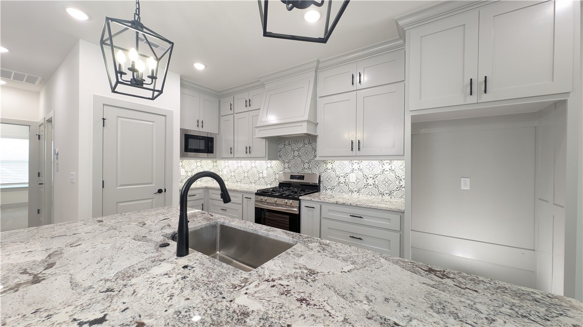 WHITHORN SUB BVV - Residential