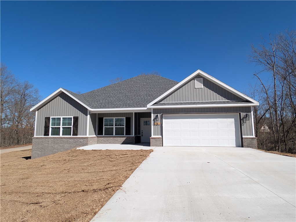 WHITHORN SUB BVV - Residential