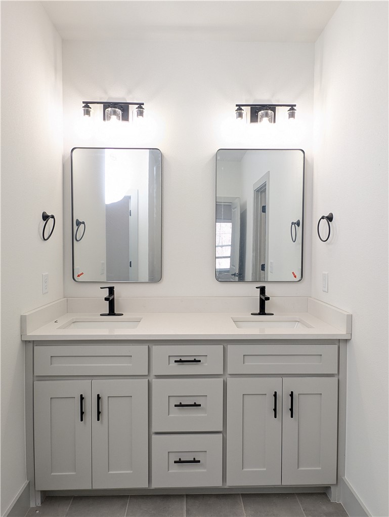 WHITHORN SUB BVV - Residential