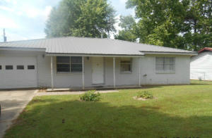 This 3BR, 2BA home has been remodeled with a metal roof, new HVAC, new kitchen and baths, oversized laundry room, safe room, nice backyard for cookouts and family fun! This home also includes a new stainless gas stove, dishwasher and refrigerator.