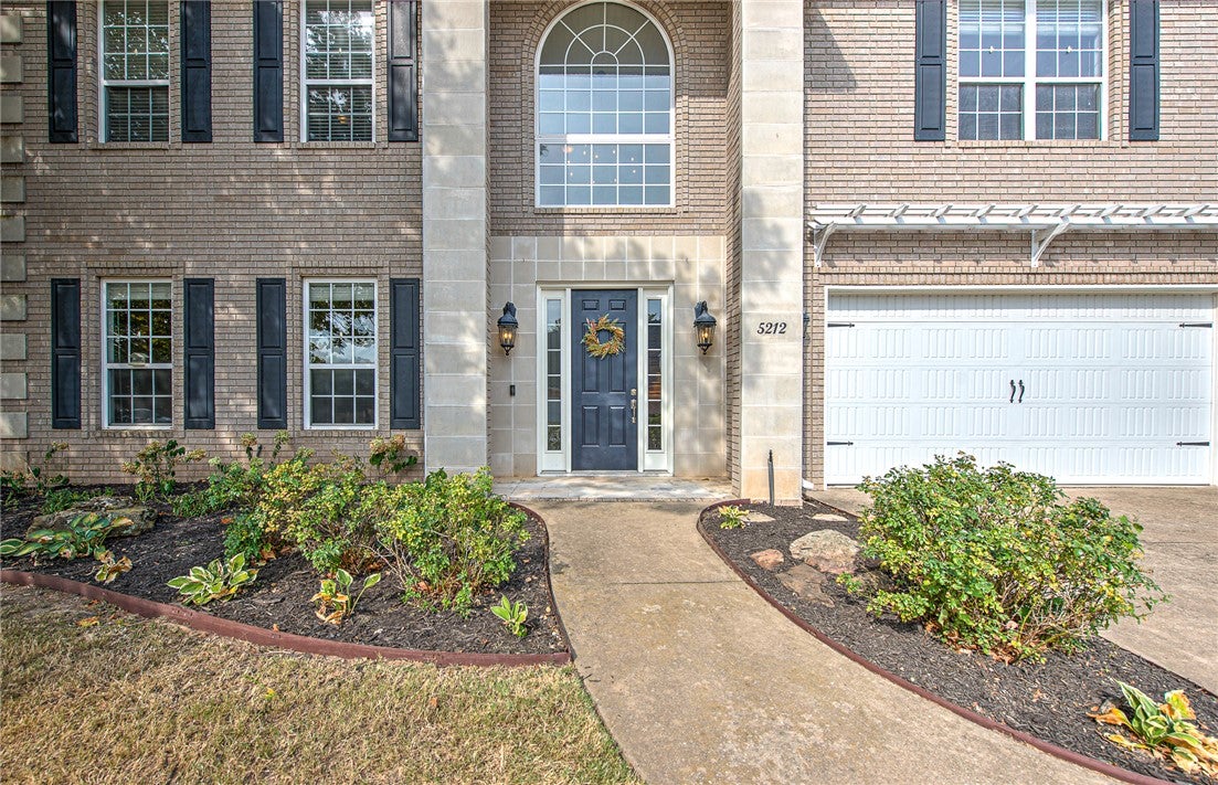 5212 S 44th Place