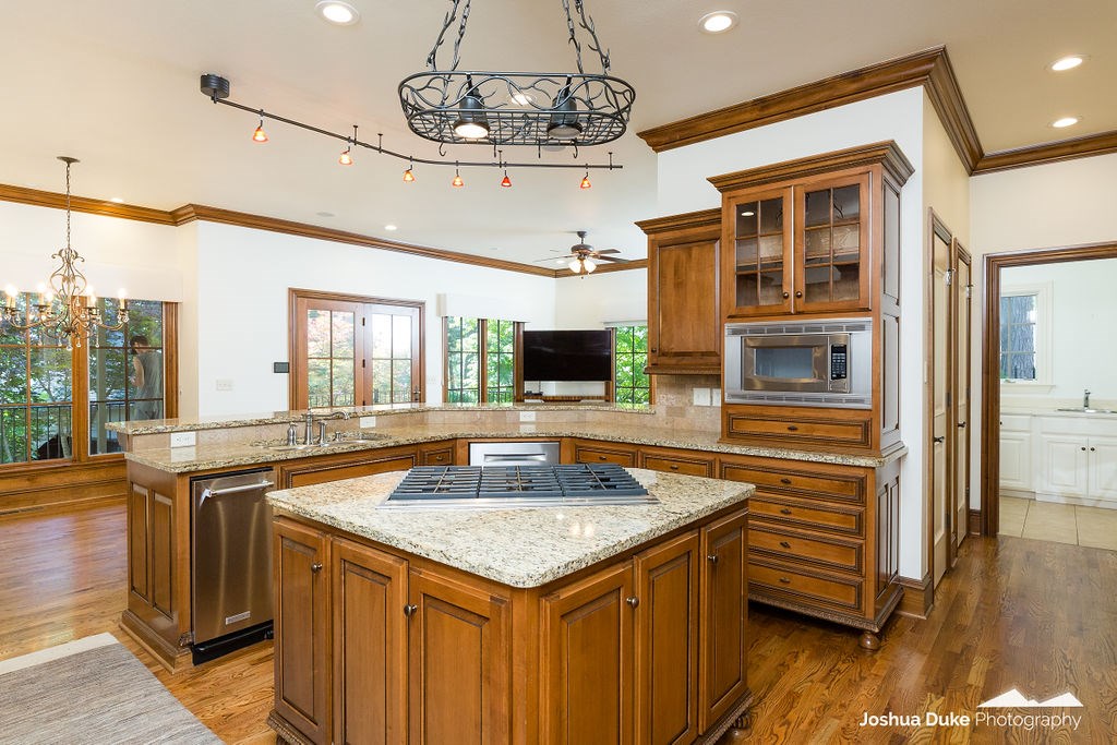 Clear Creek - Residential