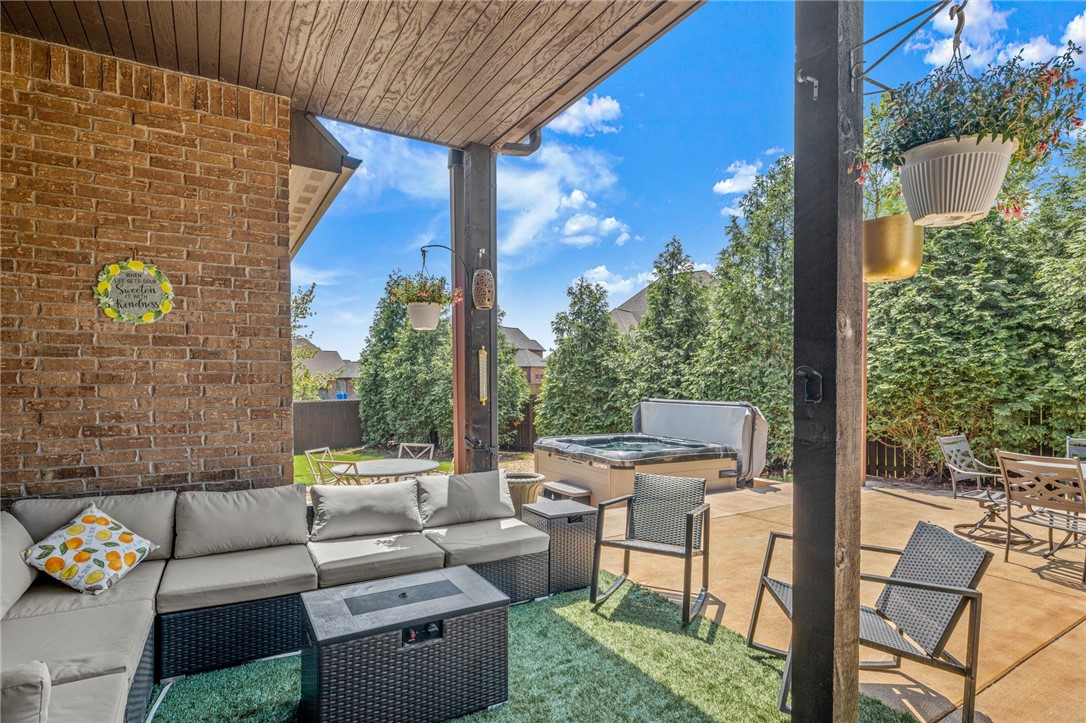 Oak Tree Centerton - Residential