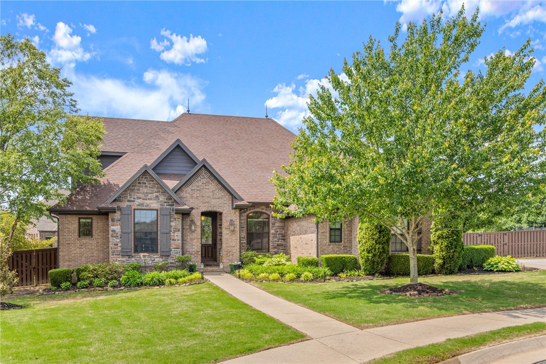 Oak Tree Centerton - Residential