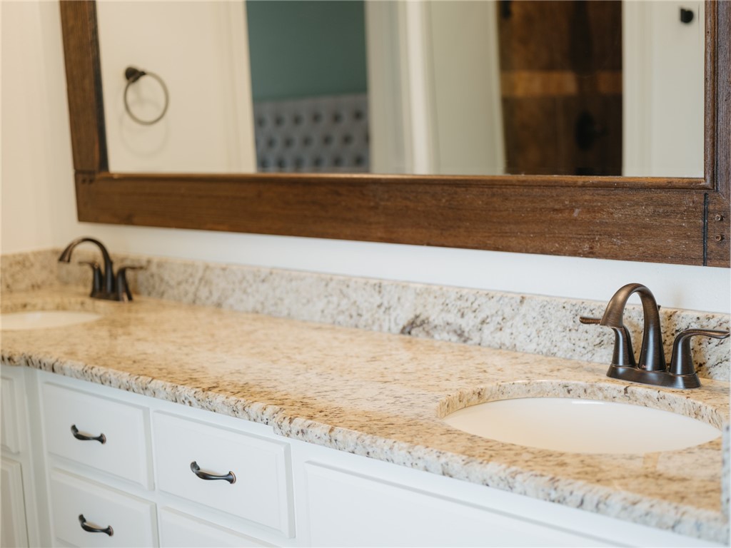 Oak Tree Centerton - Residential