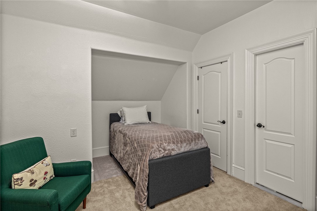 Oak Tree Centerton - Residential